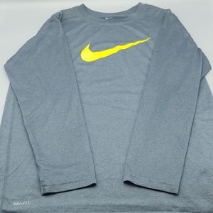 Nike Dri-Fit Size YL